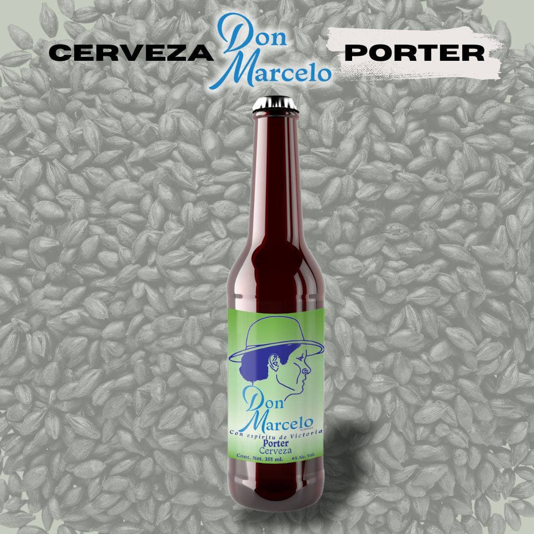 Detalle de cerveza Porter servida